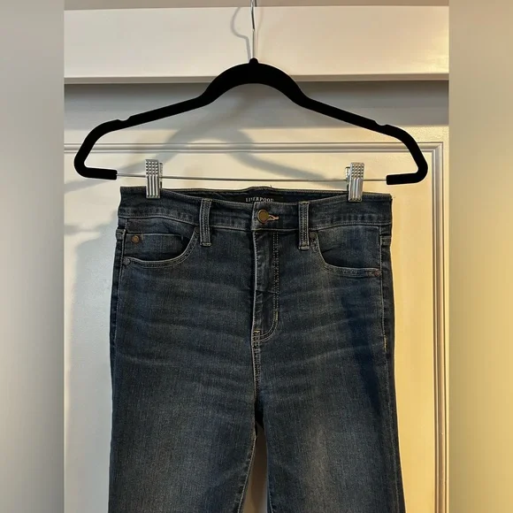 👖The Liverpool Los Angeles Lucy High-Rise
Bootcut Stretch Denim jeans in Size 26 - Picture 6 of 12